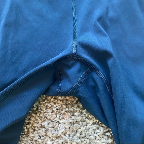 Lululemon Train Times Crop 17" Inseam Legging Nocturnal Teal Blue High Rise Sz 6 - Picture 8 of 10